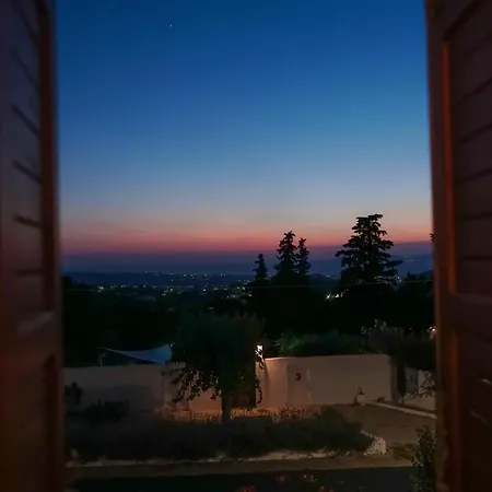 Sea View Gem Steps To Zia Square Hot Tub *