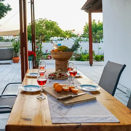 Villa Sea View Gem Steps To Zia Square Hot Tub